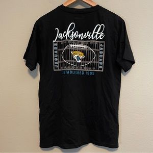 NFL Team Apparel Jacksonville Jaguars Tee - Size Medium